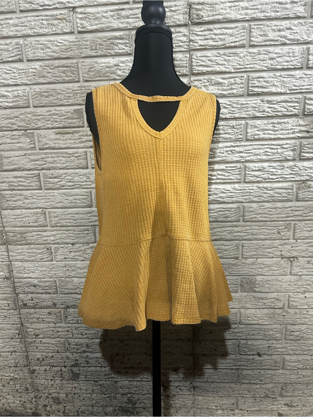 Altar'd State Mustard Textured Peplum Tank Size L Key Hole Front and Tied Back